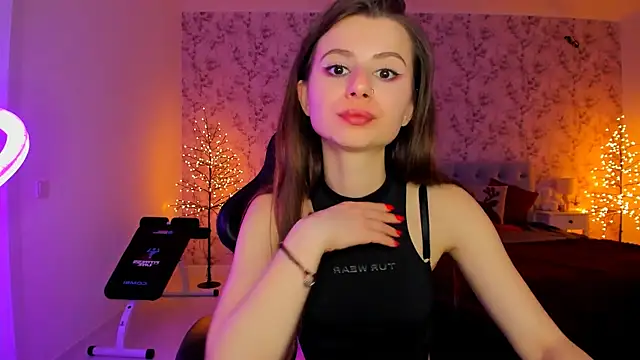 Snapshot of Hot_Molly5 chatting on 02/21/26, 01:17 Hot Molly5 online show from 02/21/26, 01:17