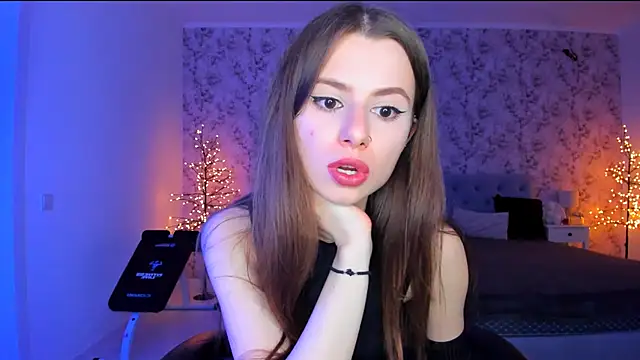 Hot Molly5 online show from 05/08/26, 06:57