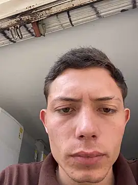 santiObrero online show from 02/12/26, 03:18