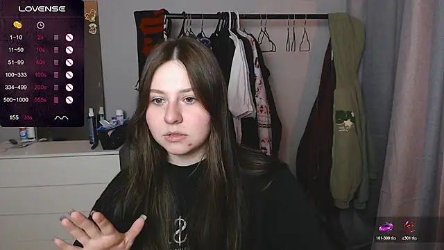 Snapshot of secretvic chatting on 02/19/26, 12:34 secretvic online show from 02/19/26, 12:34