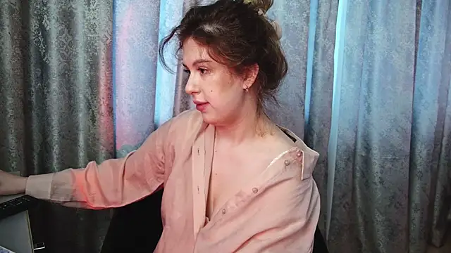 LilianBliss online show from 05/10/26, 04:06