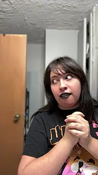 AriannaPenaxo online show from 06/19/26, 06:12