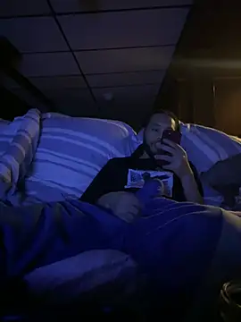 Snapshot of givemeabreak34 chatting on 02/23/26, 10:40 givemeabreak34 online show from 02/23/26, 10:40