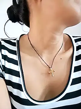 Snapshot of mitzukywinteer chatting on 03/06/26, 08:49 mitzukywinteer online show from 03/06/26, 08:49