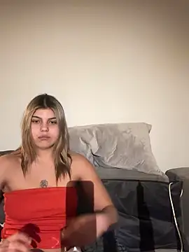 Snapshot of justsomeoneuknow chatting on 02/16/26, 08:38 justsomeoneuknow online show from 02/16/26, 08:38