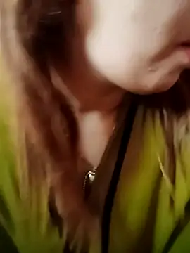 Snapshot of Naughty-Yousra chatting on 05/14/26, 03:30 Naughty-Yousra online show from 05/14/26, 03:30