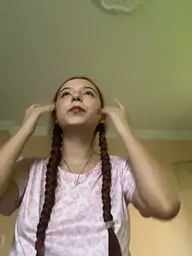 Snapshot of Carithooo chatting on 02/11/26, 10:59 Carithooo online show from 02/11/26, 10:59