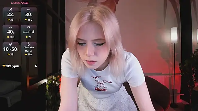 MoonlightAsuna online show from 04/29/26, 01:48