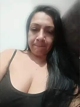 Snapshot of Katysaez chatting on 05/30/26, 04:20 Katysaez online show from 05/30/26, 04:20