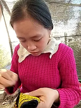 Snapshot of Hari-saka chatting on 02/04/26, 09:59 Hari-saka online show from 02/04/26, 09:59