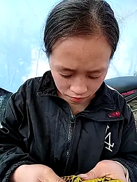 Snapshot of Hari-saka chatting on 02/10/26, 09:13 Hari-saka online show from 02/10/26, 09:13