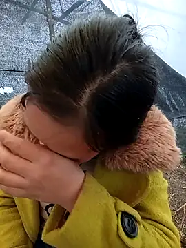 Snapshot of Hari-saka chatting on 02/11/26, 10:31 Hari-saka online show from 02/11/26, 10:31