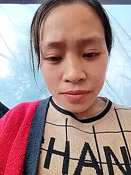 Snapshot of Hari-saka chatting on 02/12/26, 09:04 Hari-saka online show from 02/12/26, 09:04