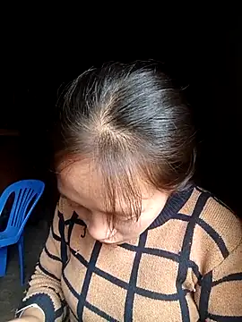 Snapshot of Hari-saka chatting on 03/12/26, 06:41 Hari-saka online show from 03/12/26, 06:41