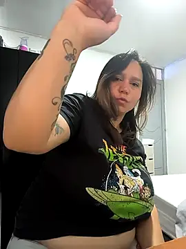 Snapshot of ketty_Riley chatting on 02/06/26, 01:25 ketty Riley online show from 02/06/26, 01:25