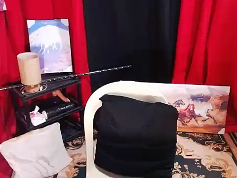 Snapshot of ExoticBigcockQueen chatting on 06/17/26, 07:37 ExoticBigcockQueen online show from 06/17/26, 07:37