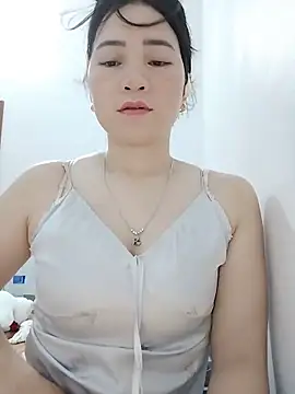 LoveLillyy69 online show from 06/09/26, 01:50