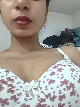 Cute-Natashaa online show from 05/07/26, 03:28