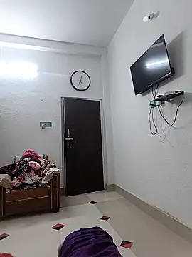 Hot-Tinaa online show from 03/11/26, 01:22