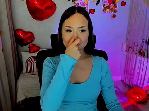 Snapshot of GlowMe chatting on 02/04/26, 07:20 GlowMe online show from 02/04/26, 07:20