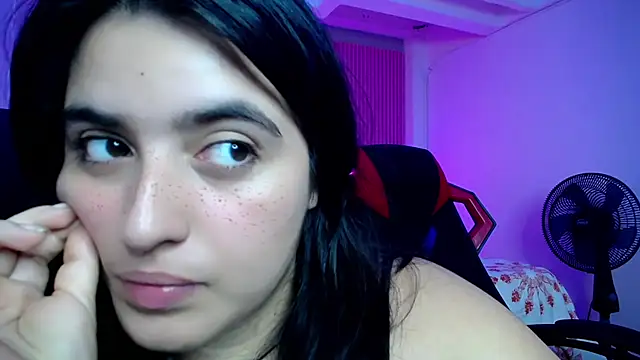 Snapshot of sonic_jess07 chatting on 03/07/26, 01:41 sonic jess07 online show from 03/07/26, 01:41