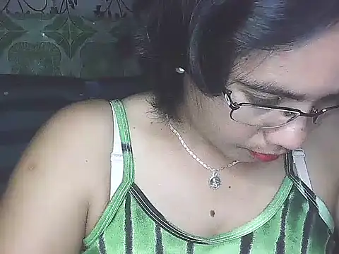 Snapshot of LoveSammantha24xxx chatting on 01/18/26, 06:28 LoveSammantha24xxx online show from 01/18/26, 06:28