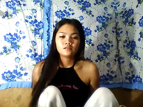 PinaySkinnyJust18 online show from 04/02/26, 09:01