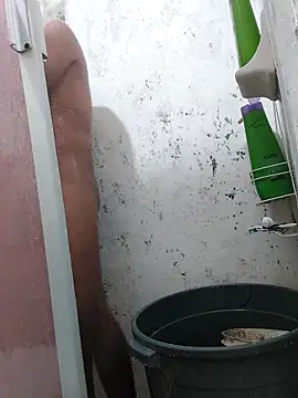 Snapshot of Eduardoo18cm chatting on 04/01/26, 05:30 Eduardoo18cm online show from 04/01/26, 05:30