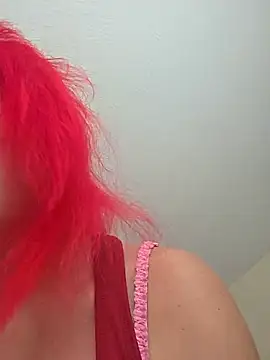 Snapshot of Ashlovescannabis chatting on 07/25/26, 04:15 Ashlovescannabis online show from 07/25/26, 04:15