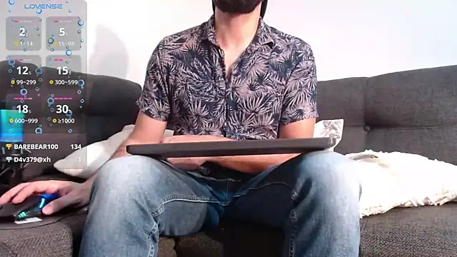 Snapshot of SpermsBank chatting on 12/06/24, 11:47 SpermsBank online show from 12/06/24, 11:47