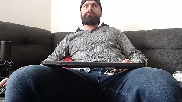 Snapshot of SpermsBank chatting on 02/19/25, 06:43 SpermsBank online show from 02/19/25, 06:43