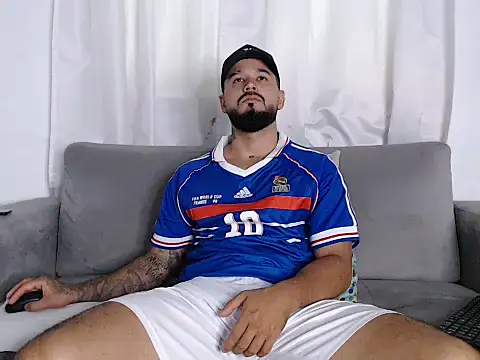 Handsomen69 online show from 05/18/26, 07:09