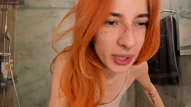 KikkoLee online show from 05/11/26, 10:43