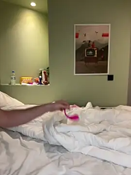 Snapshot of TrueloverGR chatting on 02/12/26, 12:38 TrueloverGR online show from 02/12/26, 12:38