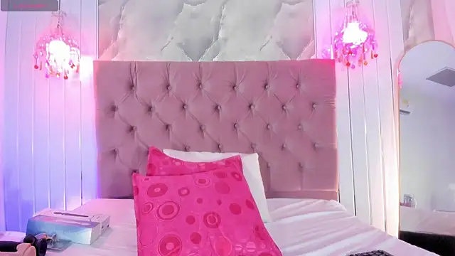 Snapshot of Gabby-Sweet chatting on 05/19/26, 11:05 Gabby-Sweet online show from 05/19/26, 11:05