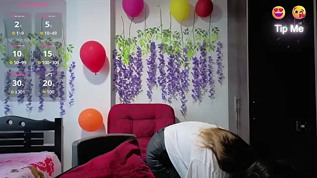 xxxMilexxx online show from 06/22/26, 10:56