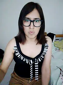 Snapshot of Eide-26 chatting on 02/04/26, 03:56 Eide-26 online show from 02/04/26, 03:56