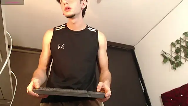 Snapshot of killua_parker chatting on 03/10/26, 11:43 killua parker online show from 03/10/26, 11:43