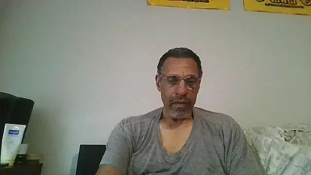 Snapshot of swimmer2496 chatting on 03/01/26, 05:37 swimmer2496 online show from 03/01/26, 05:37