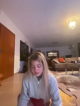 Snapshot of MelliMoon chatting on 02/02/26, 09:57 MelliMoon online show from 02/02/26, 09:57