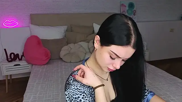 Snapshot of Silena_sky chatting on 03/26/26, 07:58 Silena sky online show from 03/26/26, 07:58