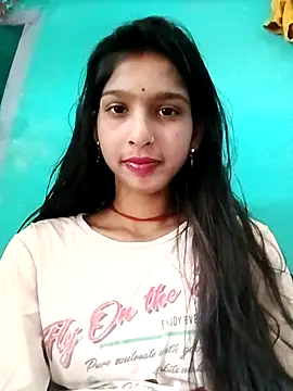 Juli cut online show from 03/16/26, 08:18