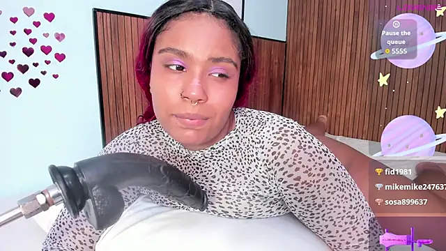 sexy curlylady online show from 06/13/26, 03:26