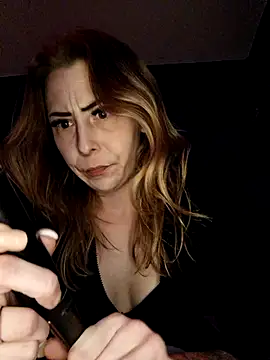 Snapshot of dewimp1 chatting on 02/04/26, 04:46 dewimp1 online show from 02/04/26, 04:46