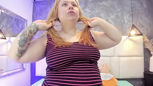 Martina armos online show from 05/07/26, 01:38