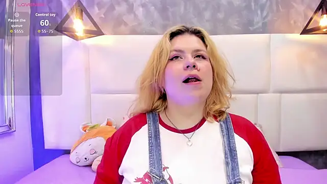 Martina armos online show from 06/13/26, 01:42