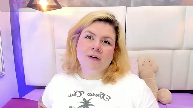 Martina armos online show from 06/17/26, 01:34