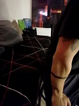 Snapshot of MRdxxx444 chatting on 03/25/26, 05:41 MRdxxx444 online show from 03/25/26, 05:41