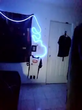 Snapshot of MRdxxx444 chatting on 03/28/26, 04:56 MRdxxx444 online show from 03/28/26, 04:56