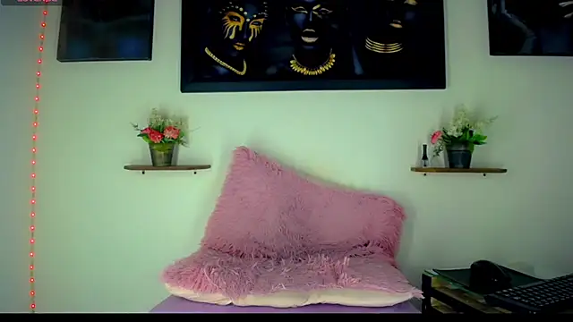 Tatoo Noah online show from 02/21/26, 09:05